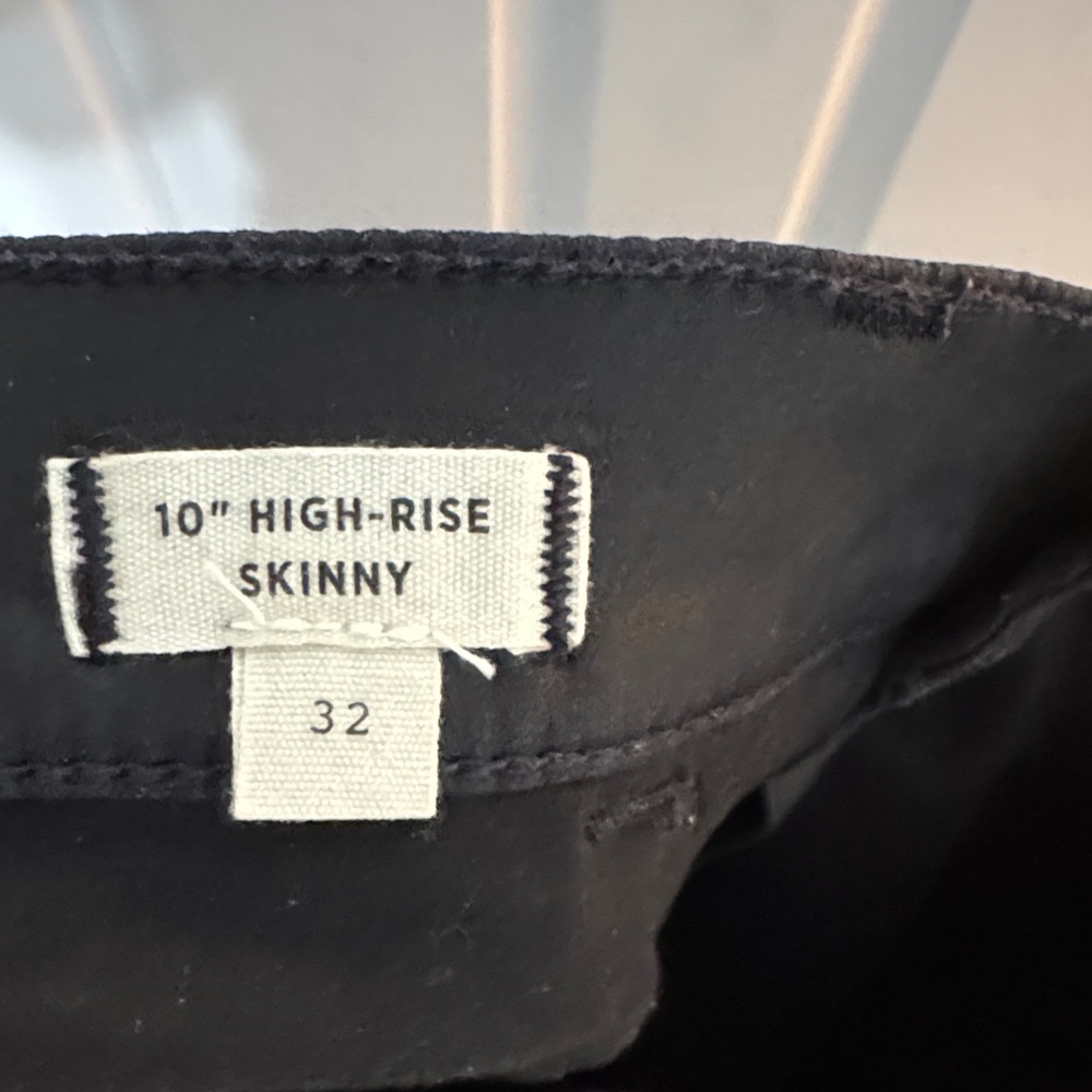 Zara Shiny Black Trousers - Picture 5 of 5